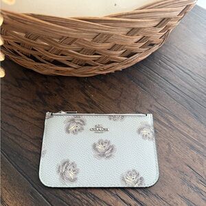 Coach Mini Skinny ID Case with Rose Print, brand new!